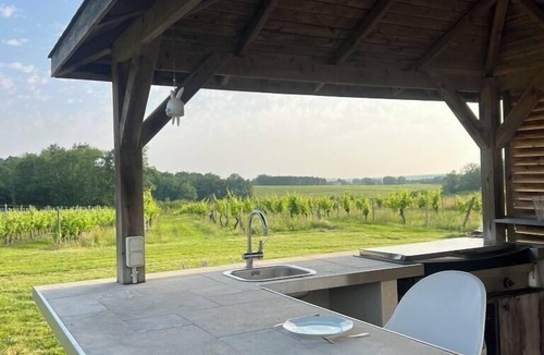 Massugas Cottage | Stone Cottage at Chateau Darmagnac — Bordeaux Vineyards
