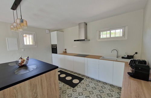 Taulignan House | Stone mas for 8 people with swimming pool on Taulignan
