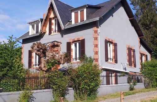 Saint-Honore-les-Bains Apartment | "Strauss", apartment for 6 people in the Morvan