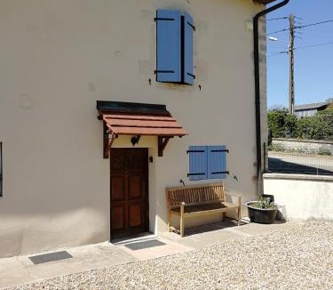 Chancey Apartment | Studio à la campagne dans corps de ferme rénovée