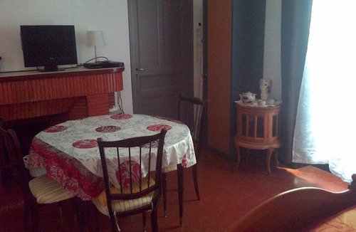 Nyons Apartment | Studio à la ferme orienté ouest