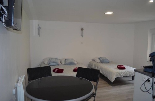 Essegney Apartment | Studio 1-1 /Home Connect
