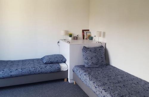 Athis-Mons Apartment | Studio 2 lits jumeaux 1 station Tram aéroport Orly