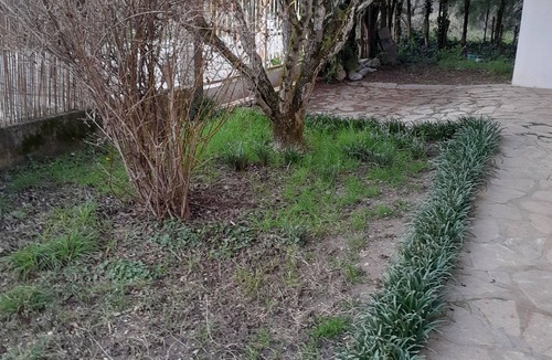 Chateauneuf-du-Rhone Apartment | Studio 25m2. 3 mns south commercial area of Montelimar.