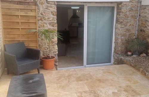 Villeneuve-le-Roi Apartment | studio 30 m2