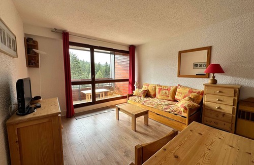 Correncon-en-Vercors Apartment | Studio at the foot of slopes with balcony Corrençon-en-Vercors