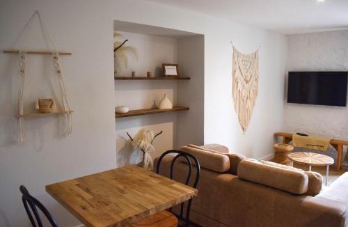 Paroisse Notre-Dame Apartment | Studio au Moulin " La Plage " Vue unique sur la Petite Venise