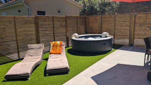 Est Apartment | Studio climatisé - Terrasse, Plancha, Fibre