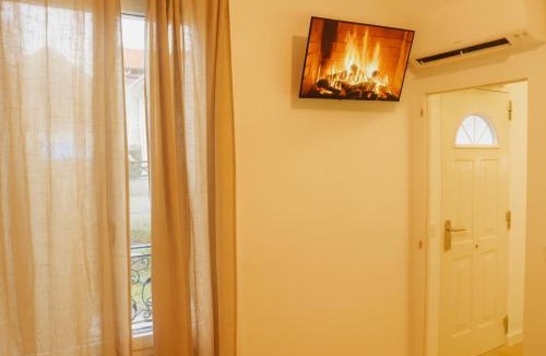 Villeneuve-le-Roi Apartment | Studio cosy et moderne avec jardin, Le Villanova
