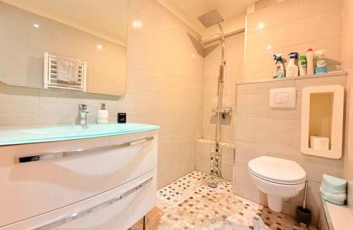 Besancon Apartment | Studio Cosy