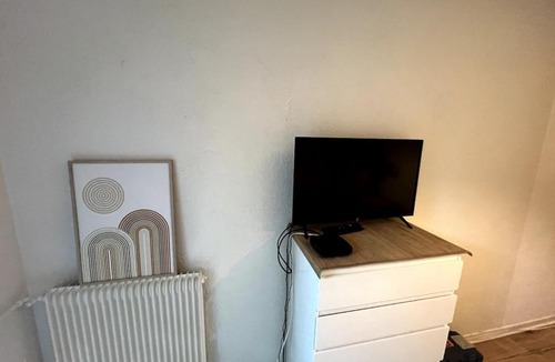 L'Hay-les-Roses Apartment | Studio Cozy
