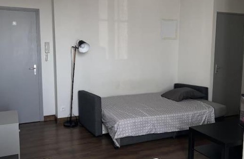 Roanne Apartment | Studio Hyper Centre proche Mc Do