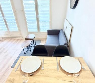 Gray Apartment | Studio le Devosge