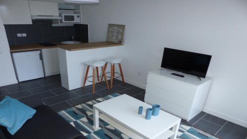 La Rochelle Apartment | STUDIO "LES QUAIS 2" Les MINIMES