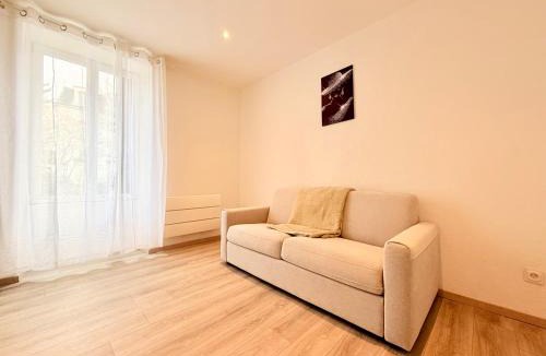 Besancon Apartment | Studio Lumineux 2prsn Proche Gare Viotte