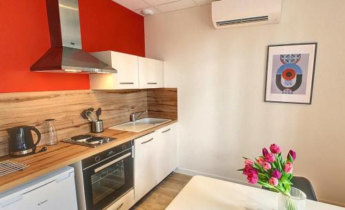 Bourbon-Lancy Apartment | Studio meublé - Entrée SPA incluse