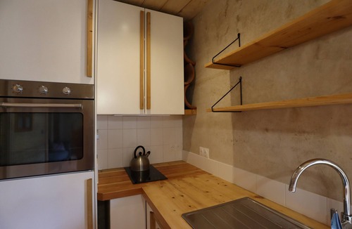 Notre-Dame-du-Pre Apartment | Studio Notre Dame du Pré, Mountain View, Wi-Fi, Sleeps 4
