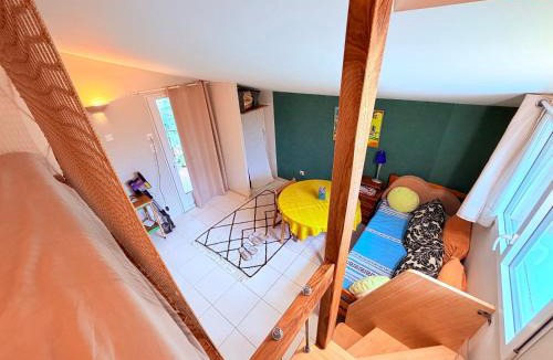 Taulignan Apartment | Studio Piscine en Drôme Provençale Repas Asiatique sur demande