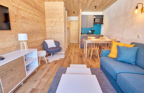 Notre-Dame-de-Bellecombe Apartment | Studio rénové proche des pistes avec couchages pour 4 - FR-1-505-157