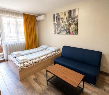 Studentski Grad Apartment | Studio Z18