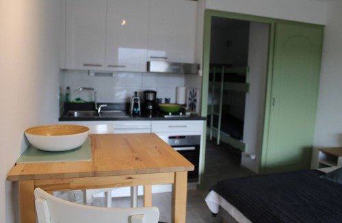 Mollans-sur-Ouveze Apartment | STUDOTEL 417 LES CHENES VERTS