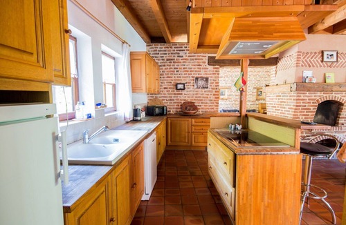 La Chapelle-Saint-Sauveur Villa | Stunning private villa for 8 people with WIFI, private pool, TV, terrace and pets allowed