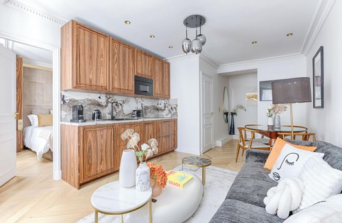 14th Arrondissement Apartment | Stunning Apartment for 4 PPL - Montparnasse