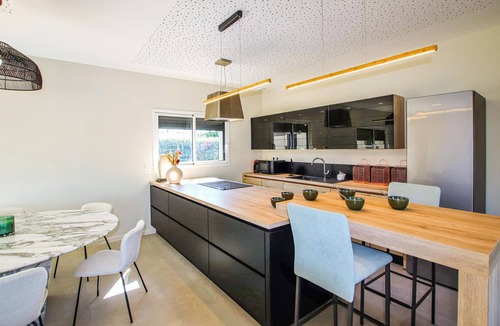 Cleon-d'Andran House | Stunning home in Cléon d' Andran