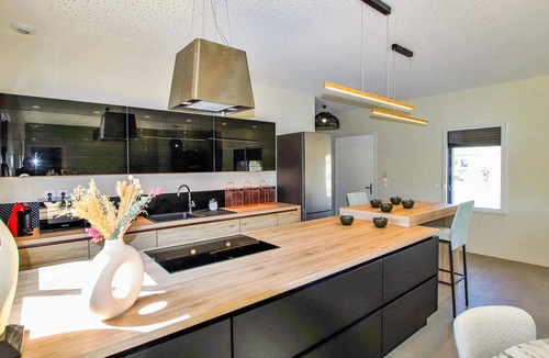 Cleon-d'Andran House | Stunning home in Cléon d' Andran