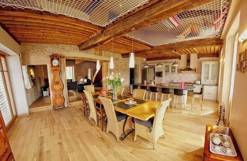 Solutre-Pouilly House | Stunning home with garden and access to the Roche de Solutré - sleeps 15