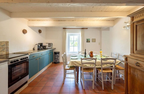Le Poet-Laval House | Stunning private villa for 8 people with WIFI, A/C, TV, terrace and pets allowed