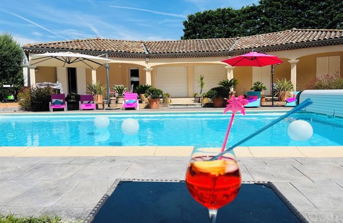 Bourg-de-Peage Villa | Sublime air conditioned Villa - huge swimming pool inside a large park