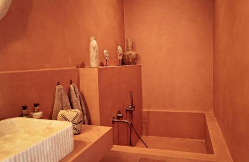 Paray-le-Monial Apartment | Suite Balinaise - Bain Immersif - Cocon Premium