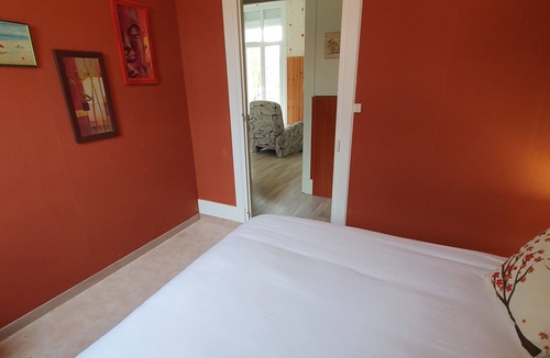 Saint-Honore-les-Bains Bed & Breakfast | Suite de 35m2 Petit Déjeuner Compris à Saint Honoré les Bains