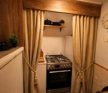 Coligny Apartment | Suite spa Romantique avec piscine privée cosy clim