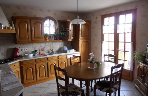 Lons Agglomeration House | Summer rental Villa & pool Lons le Saunier