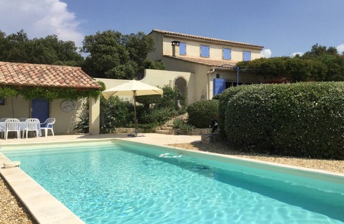 Villes-sur-Auzon Villa | Sunny Provence Getaway