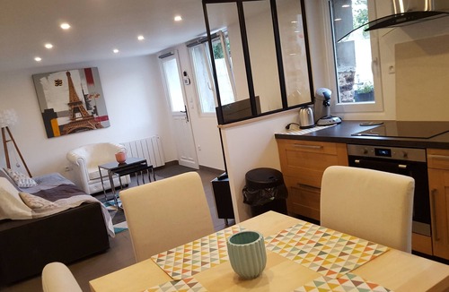 Villejuif Apartment | Superb apartment with garden