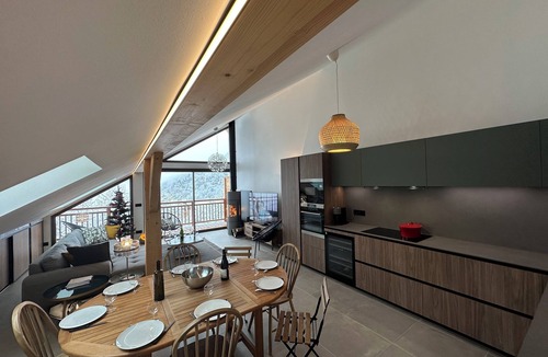 Les Allues Ski Chalet | Superb chalet in the heart of the 3 valleys