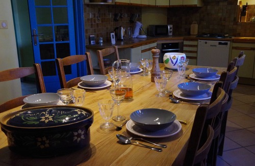 Moulins Engilbert House | Superb character house in village center. Charming 3-star gîte.