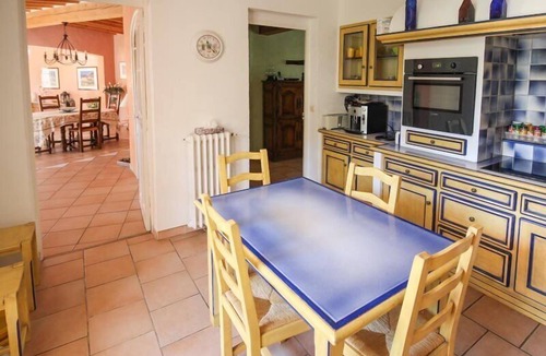 Mazan House | Superb holiday villa in Mazan, near Carpentras, with heated pool.