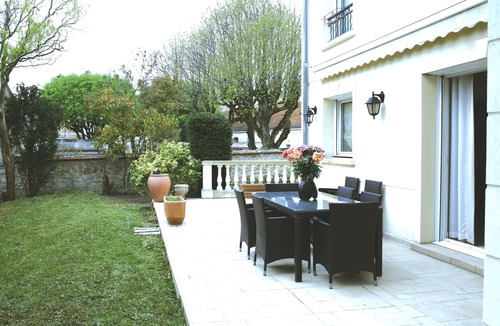 Nogent Village House | SUPERB HOUSE NEAR PARIS and DISNEYLAND