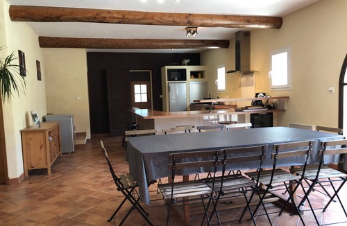 Aubignan Villa | Superb Provencal Mas with Swimming Pool