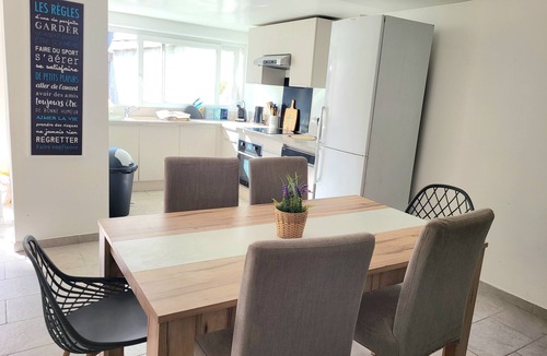 Longjumeau House | Superbe Appartement Avec Parking Sécurisé à 20 Minutes de Paris