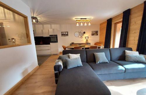Valmorel Apartment | Superbe Appartement Pied de Pistes pour 7 pers avec Balcon, WIFI et Parking - FR-1-356-495