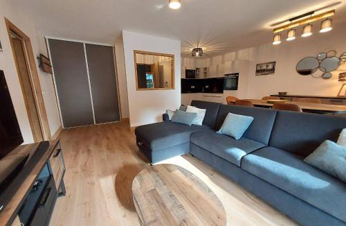 Valmorel Apartment | Superbe Appartement Pied de Pistes pour 7 pers avec Balcon, WIFI et Parking - FR-1-356-495