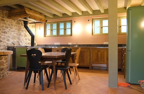 Saint-Cyr-le-Chatoux House | Superbe Maison de Campagne Authentique, Dans la Forêt et la Magie de la Nature