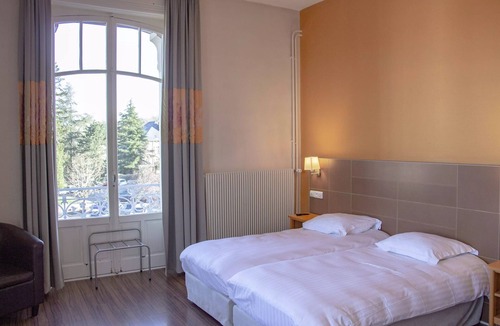 Luxeuil-les-Bains Apartment | Superior Twin Studio