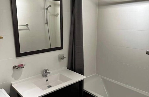 La Roche-sur-Foron Apartment | T2 historic town center with castle