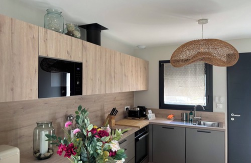 Montjuzet Apartment | T2 Puy de Dôme Chic, Cozy & Ideally Located
